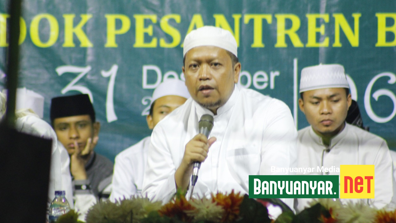 Pentingnya Mengingat Allah dan Mendoakan Kedua Oran Tua