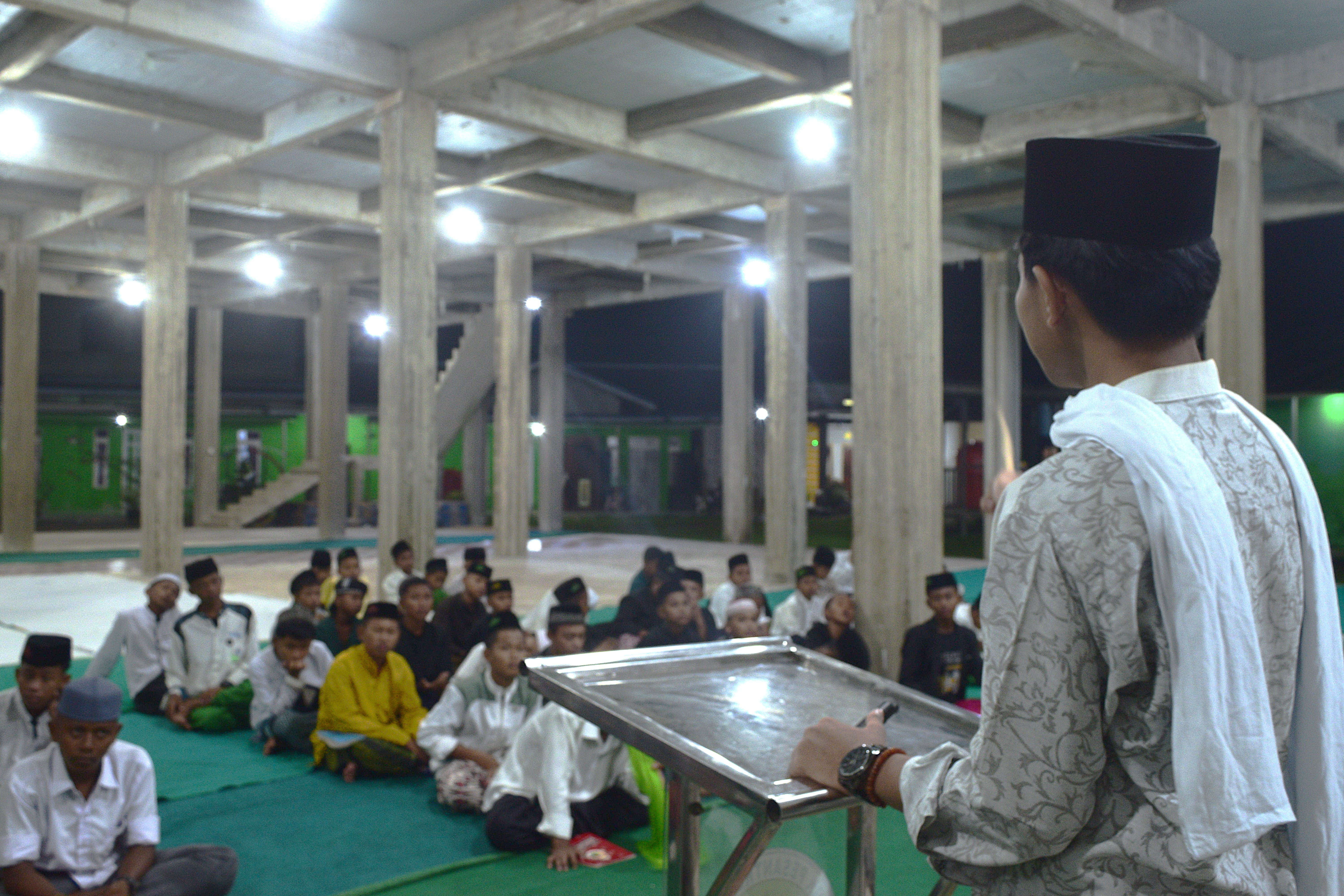 Santri dan Perannya dalam Mewujudkan Perdamaian dan Persatuan